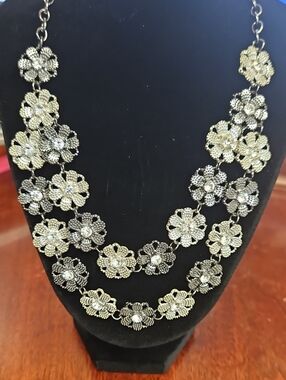 Flower Pendant Layered Necklace with Crystal Centers